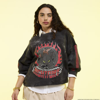 How To Train Your Dragon Night Fury Oversized Unisex Crewneck Sweatshirt, Image 2